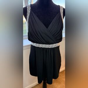 WHBM Y2K Black sleeveless V Neck empire waist chic Greek lightweight shirt med